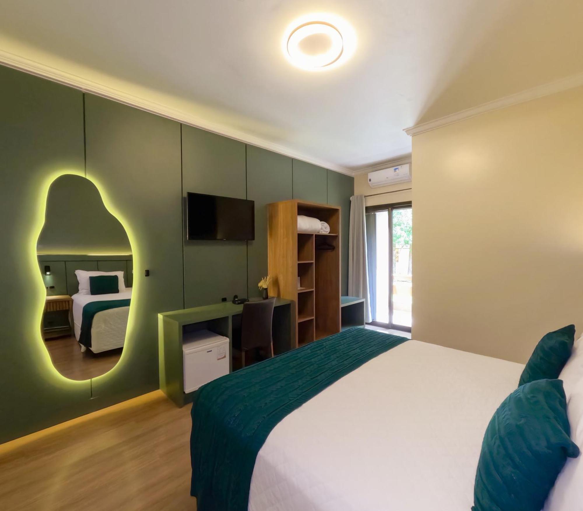 Hotel Pousada Kaster Грамаду Экстерьер фото
